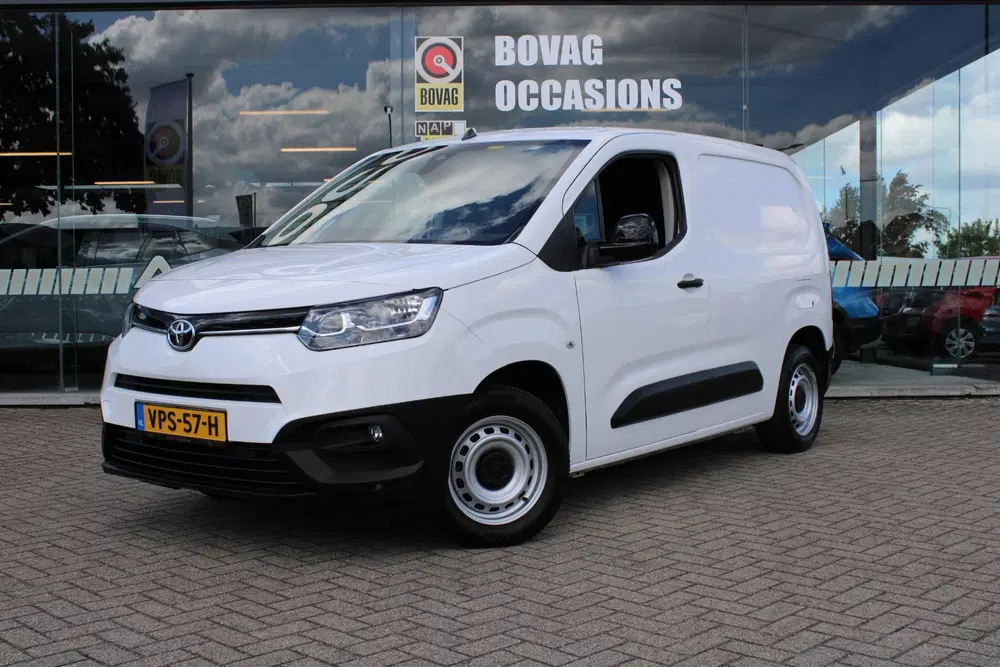 Toyota Proace City 1.5 D-4D Live ZIJSCHUIFDEUR RECHTS uit 2022, foto 2