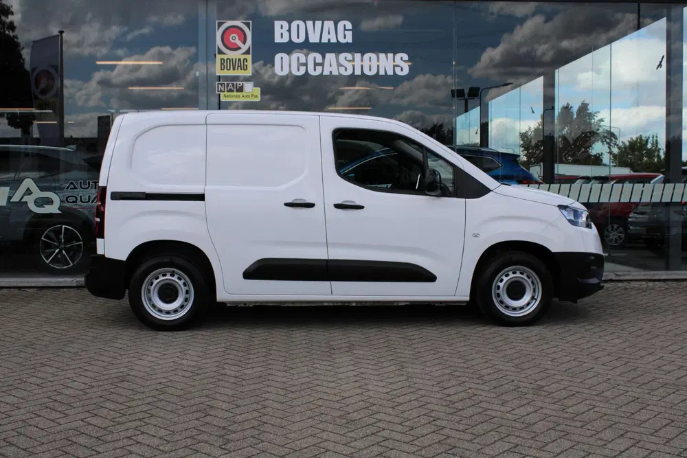 Toyota Proace City 1.5 D-4D Live ZIJSCHUIFDEUR RECHTS uit 2022, foto 5