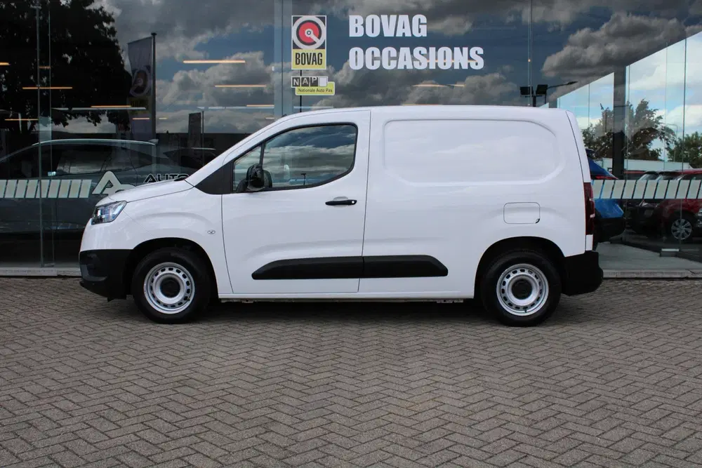 Toyota Proace City 1.5 D-4D Live ZIJSCHUIFDEUR RECHTS uit 2022, foto 6
