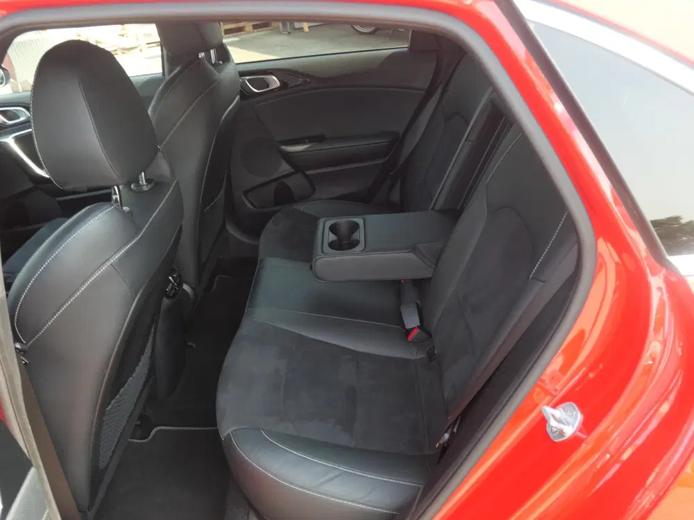 Kia Ceed 1.0 T-GDi GT-Line uit 2019, foto 9