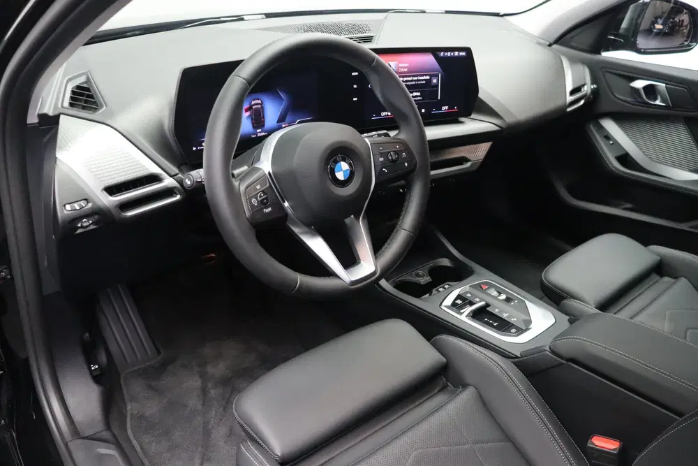BMW 1-serie 120 M Sport Automaat uit 2025, foto 7