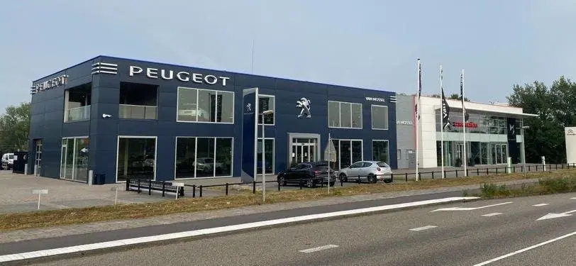 Peugeot 208 1.2 Hybrid 110 e-DCS6 Allure uit 2026, foto 5