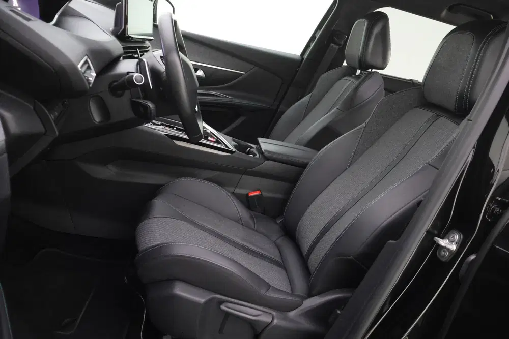 Peugeot 5008 1.2T Aut. 7P ALLURE Pack FULL LED uit 2023, foto 10