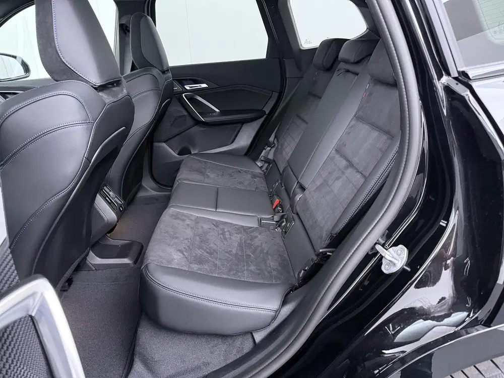 BMW iX1 eDrive20 67 kWh M Sport Edition uit 2026, foto 14