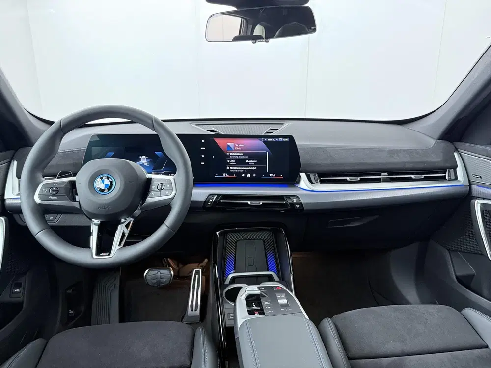 BMW iX1 eDrive20 67 kWh M Sport Edition uit 2026, foto 5