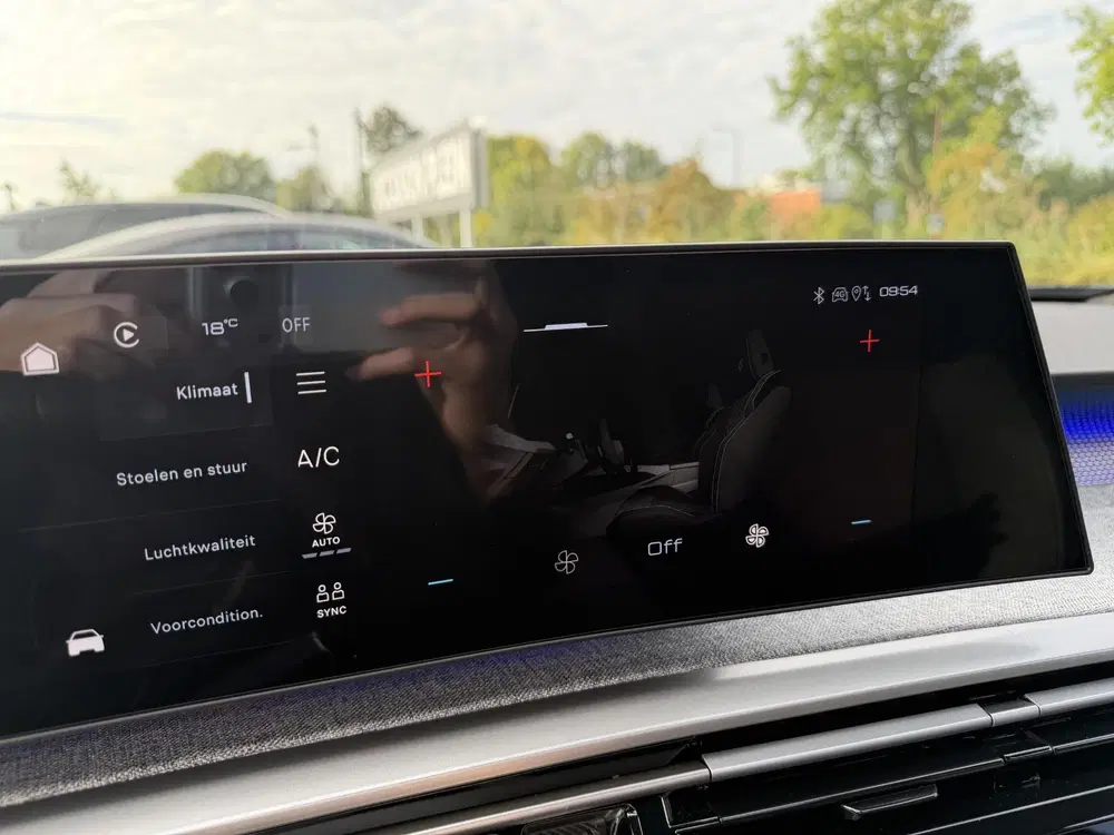 Peugeot 3008 GT Long Range 230 97 kWh uit 2026, foto 12