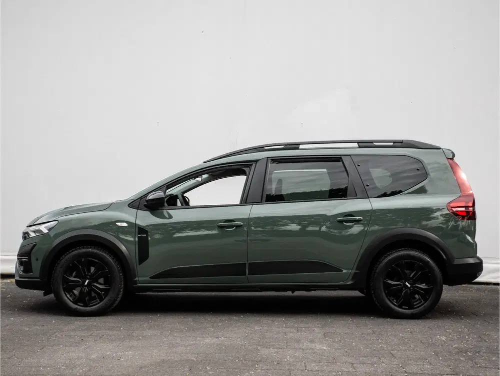 Dacia Jogger 1.0 TCe 110 Extreme 7p. Camera uit 2023, foto 6