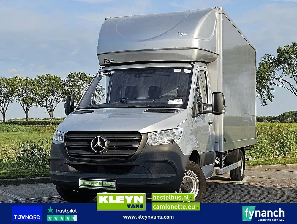 Mercedes-Benz Sprinter 317 bakwagen laadklep uit 2024