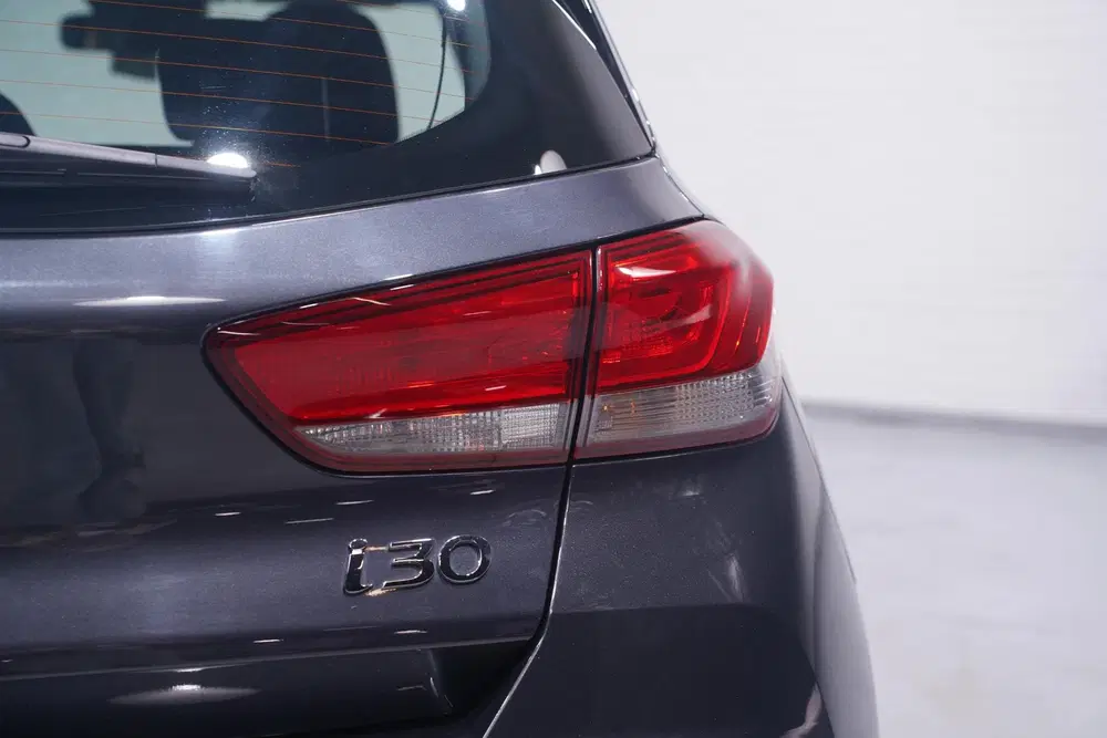 Hyundai i30 1.0 T-GDi MHEV Comfort Smart Apple Carplay uit 2023, foto 13