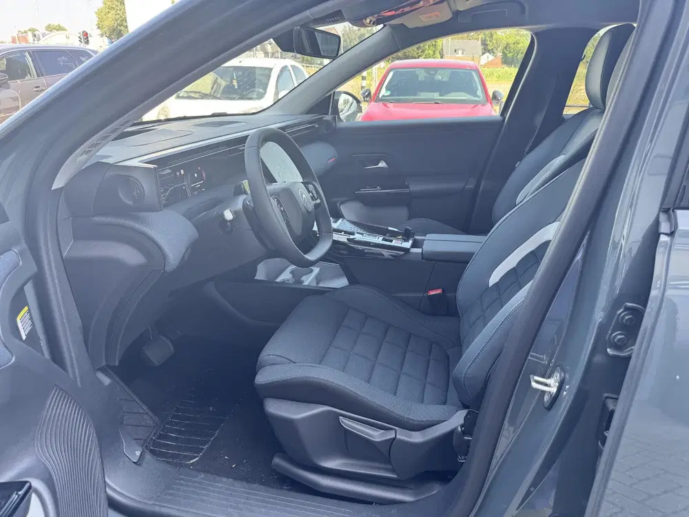 Citroën C5 Aircross Citroen C5 Aircross 1.2 Hybrid 145 Plus uit 2026, foto 10