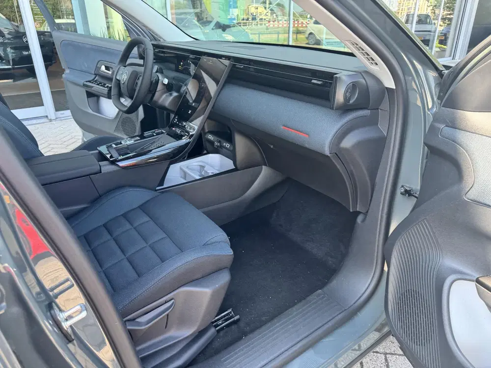Citroën C5 Aircross Citroen C5 Aircross 1.2 Hybrid 145 Plus uit 2026, foto 14