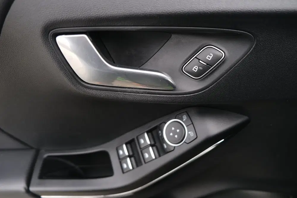 Ford Puma 1.5 EcoBoost ST-X PERFORMANCE Navi Trek Ca uit 2021, foto 13