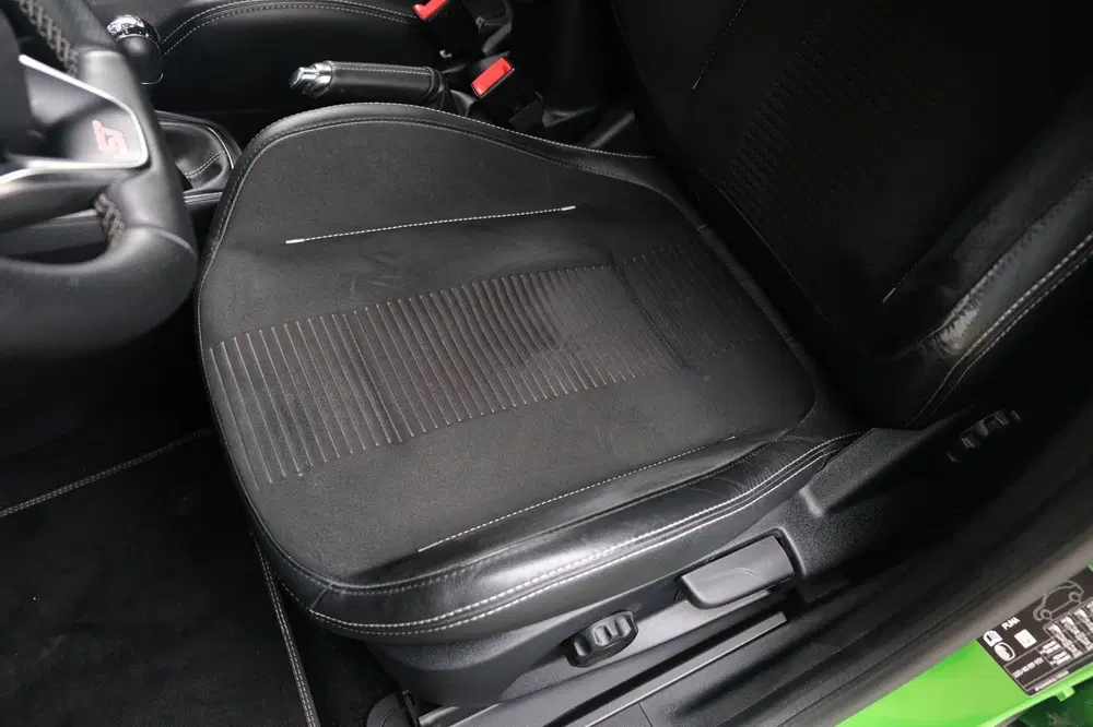 Ford Puma 1.5 EcoBoost ST-X PERFORMANCE Navi Trek Ca uit 2021, foto 5