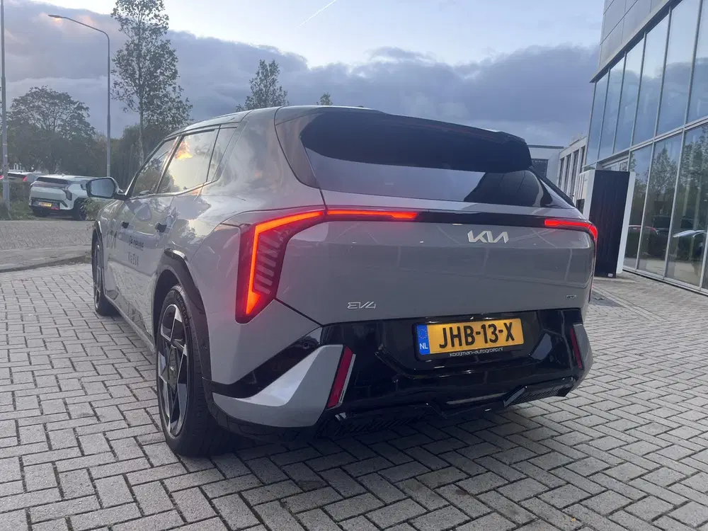 Kia EV4 GT-PlusLine 81.4 kWh Bel ons voor een sche uit 2025, foto 3