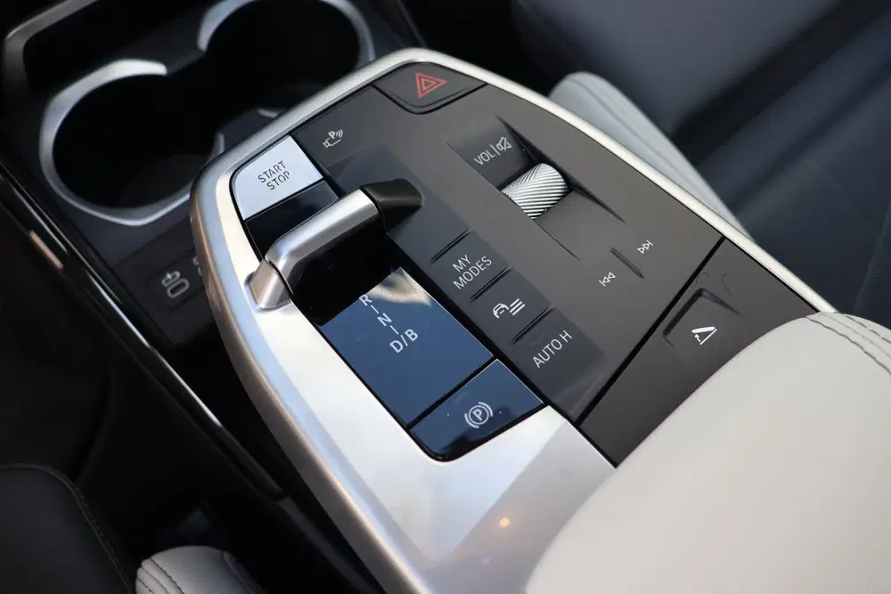 BMW iX2 eDrive20 M Sport uit 2026, foto 10