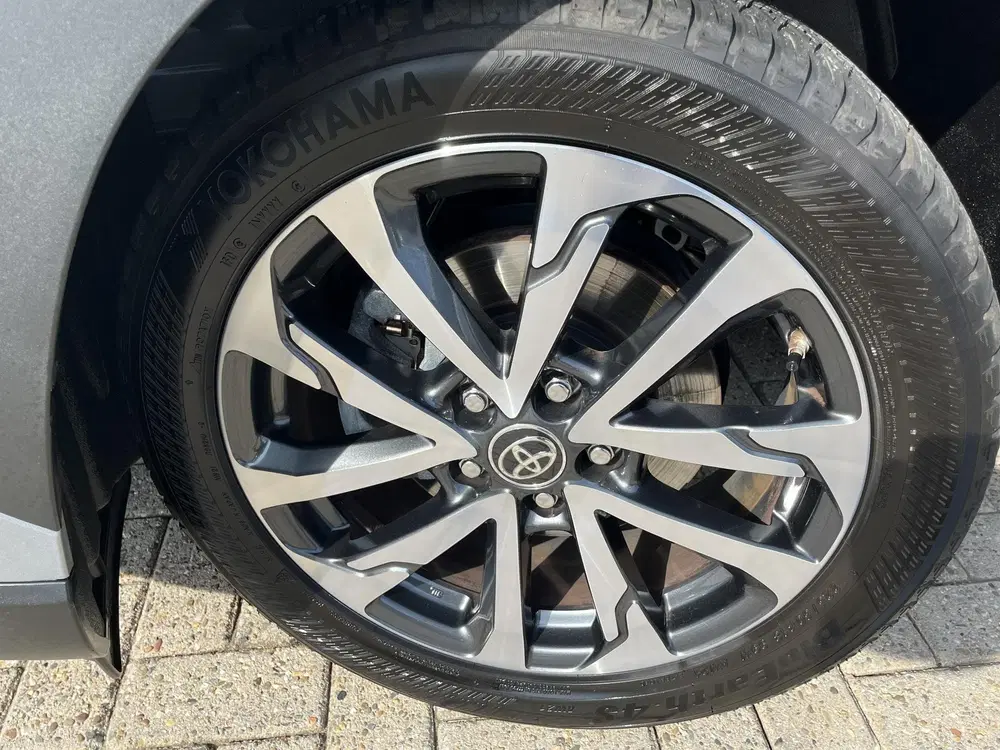 Toyota Corolla Cross Hybrid 140 Style uit 2025, foto 2
