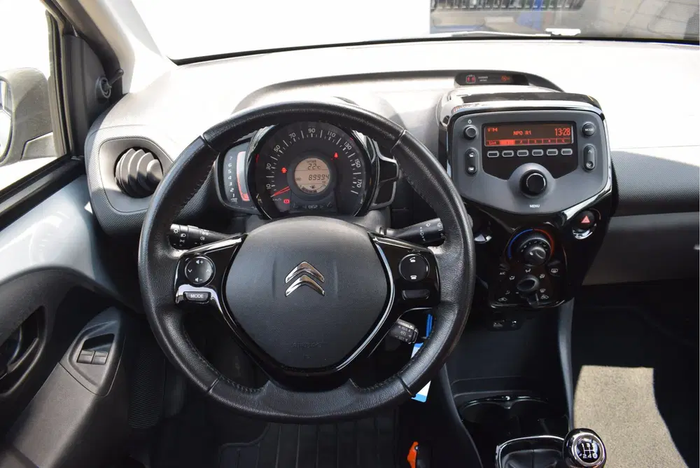 Citroën C1 1.0 VTi Feel uit 2020, foto 12