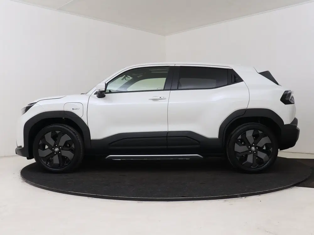 Toyota Urban Cruiser Executive 61 kWh (bj 2026 uit 2026, foto 3