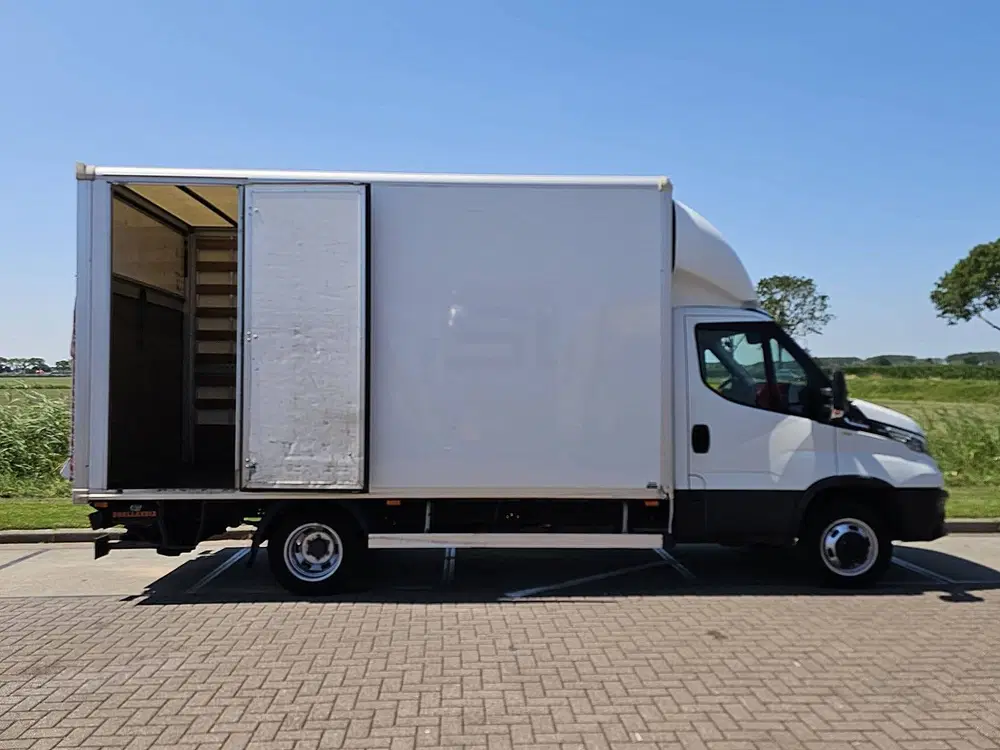 Iveco Daily 50C18 bakwagen n1 3.0ltr uit 2021, foto 13