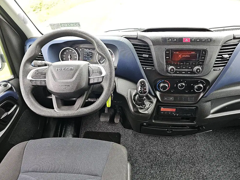 Iveco Daily 50C18 bakwagen n1 3.0ltr uit 2021, foto 8