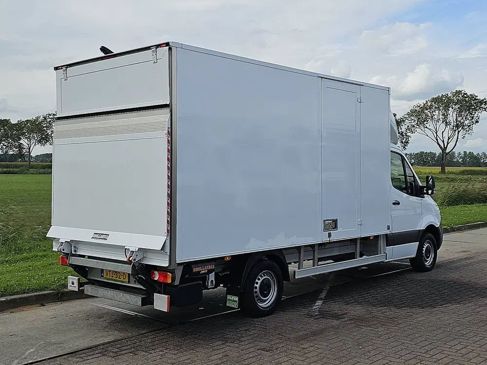 Mercedes-Benz Sprinter 315 ac automaat euro6 uit 2023, foto 3