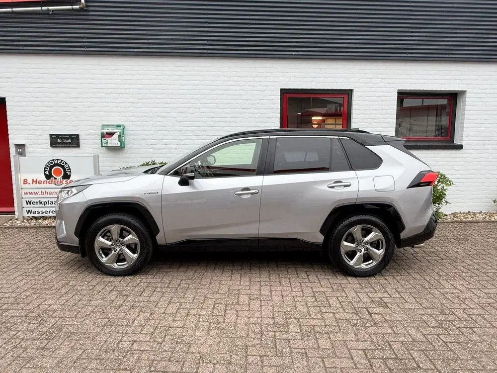 Toyota RAV 4 2.5 Hybrid 218pk CVT Bi-Tone uit 2020, foto 5