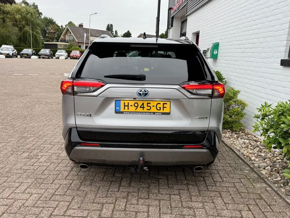 Toyota RAV 4 2.5 Hybrid 218pk CVT Bi-Tone uit 2020, foto 7