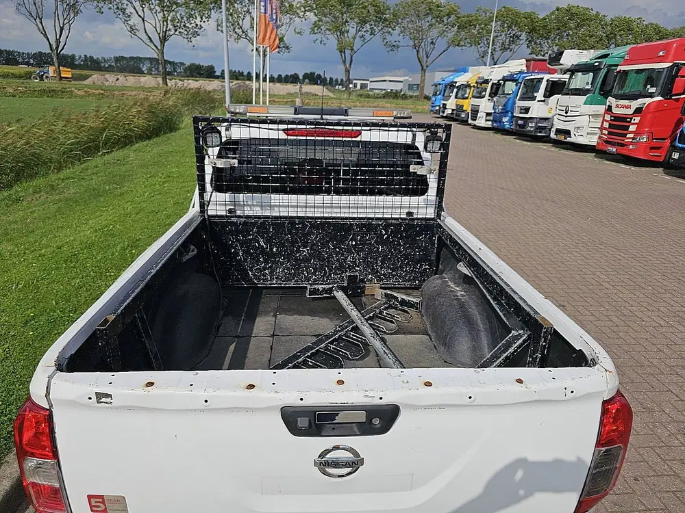 Nissan Navara 2.3 4WD 4x4 160Pk NAP Origineel Nederlands uit 2019, foto 12