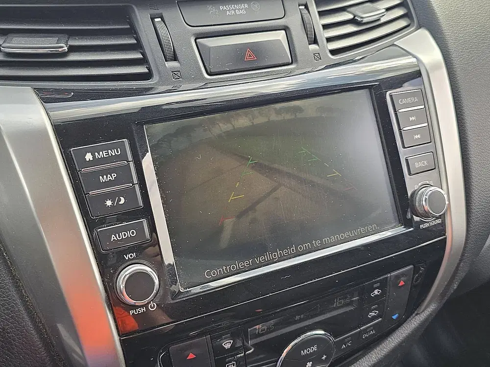 Nissan Navara 2.3 4WD 4x4 160Pk NAP Origineel Nederlands uit 2019, foto 14
