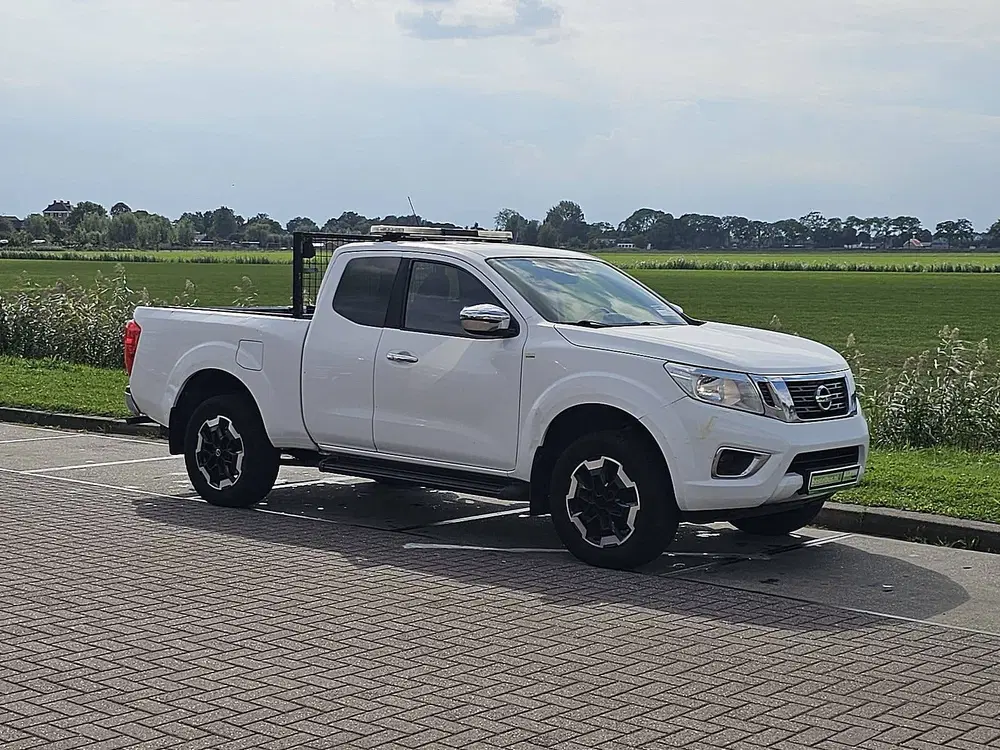 Nissan Navara 2.3 4WD 4x4 160Pk NAP Origineel Nederlands uit 2019, foto 5