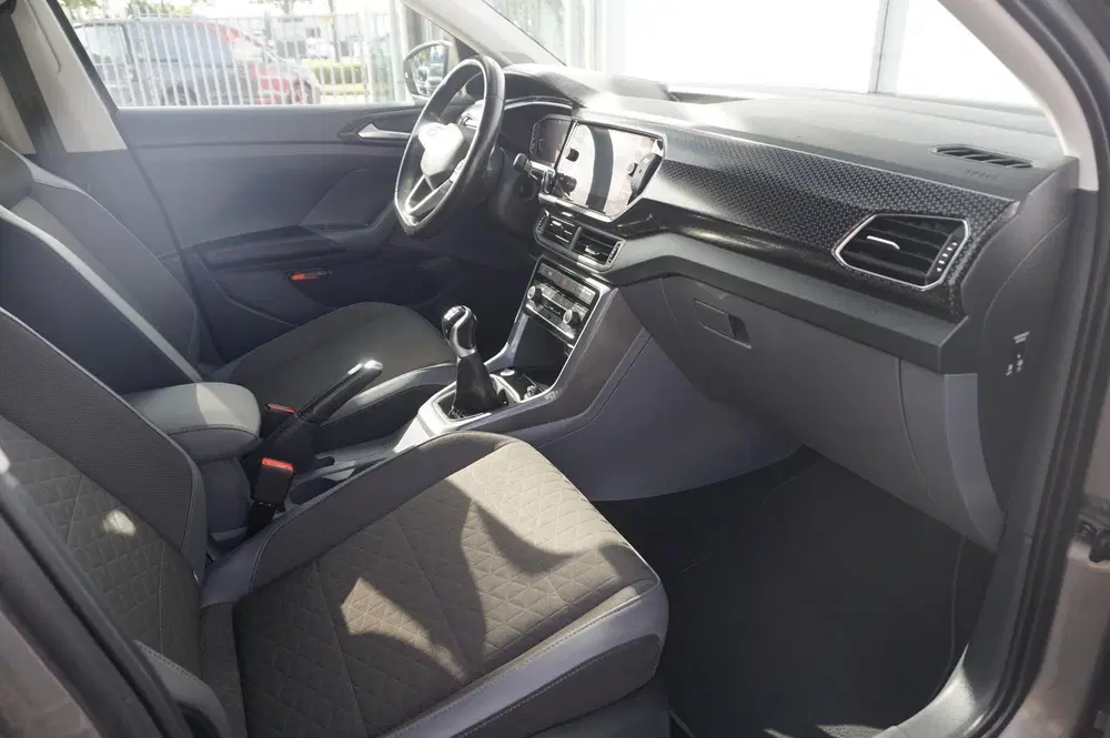 Volkswagen T-Cross 1.0 TSI 110pk Style uit 2021, foto 14