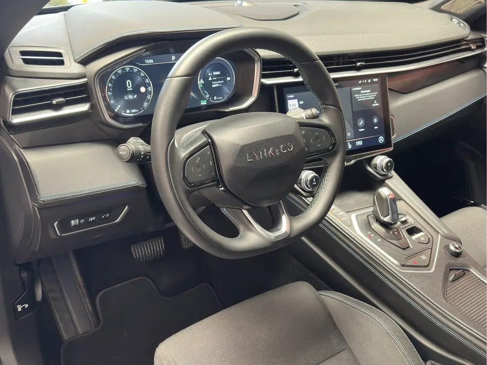 Lynk & Co 01 1.5 MODELJAAR 2023 FACELIFT ZWARTE HEMEL 3 uit 2023, foto 7