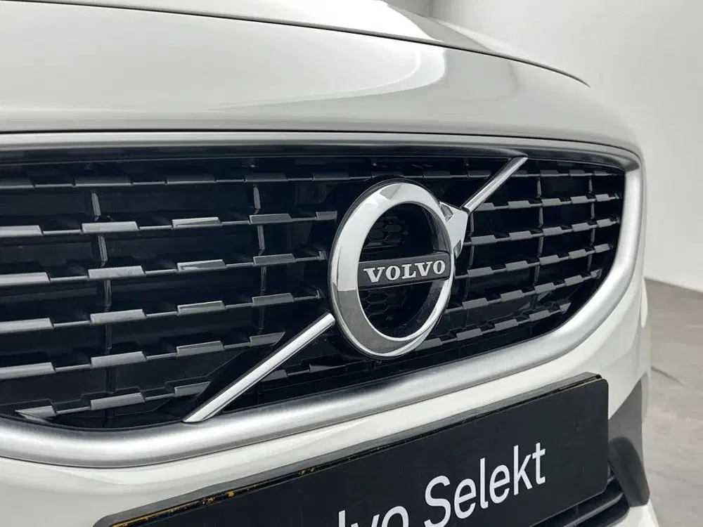 Volvo V40 T3 153PK AUT6 Polar+ Sport uit 2019, foto 10