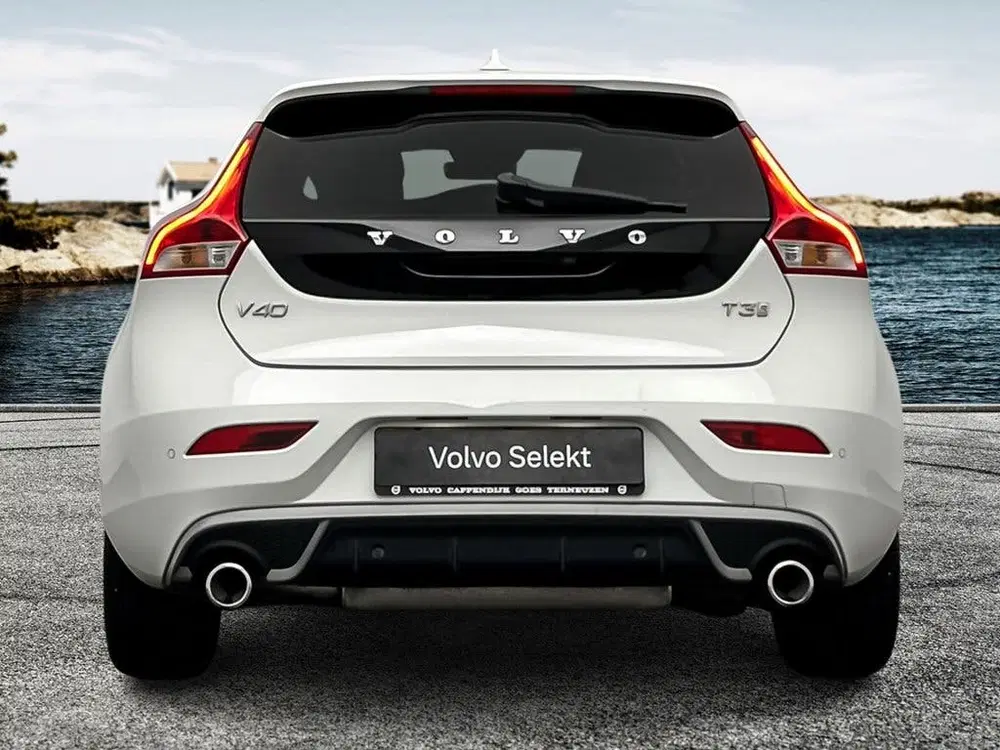 Volvo V40 T3 153PK AUT6 Polar+ Sport uit 2019, foto 5
