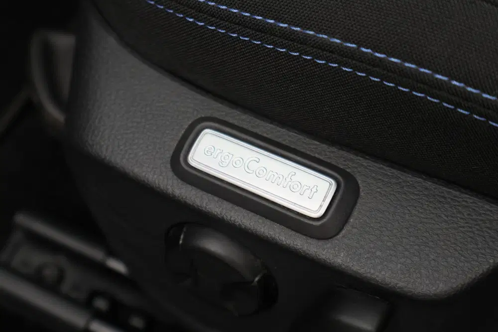Volkswagen Passat 1.4 TSI PHEV GTE Business Panorama uit 2022, foto 12