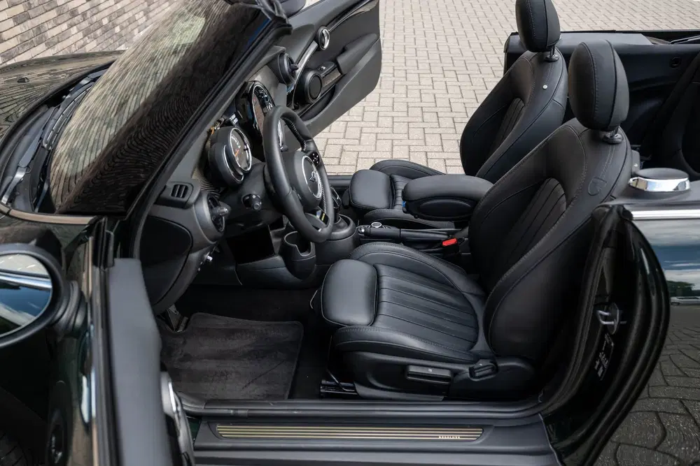 Mini Cabrio 1.5 Cooper Aut. Resolute Edition uit 2023, foto 15