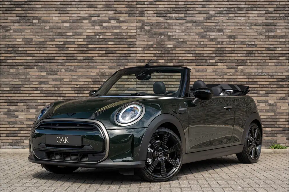 Mini Cabrio 1.5 Cooper Aut. Resolute Edition uit 2023, foto 2