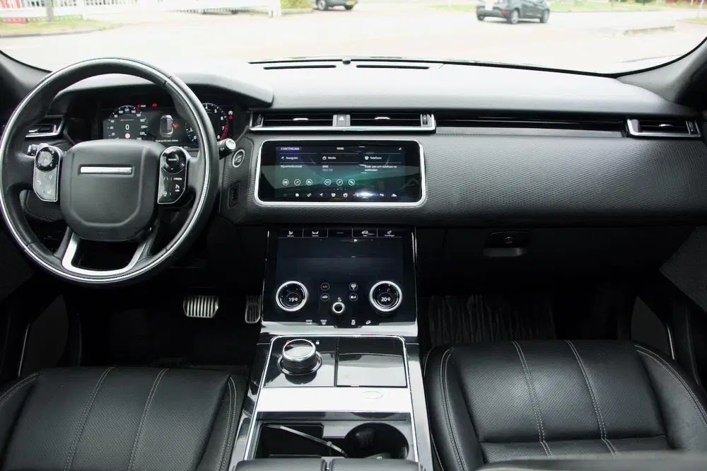 Land Rover Range Rover Velar 2.0 I4 Turbo AWD HSE Voloptie uit 2019, foto 2