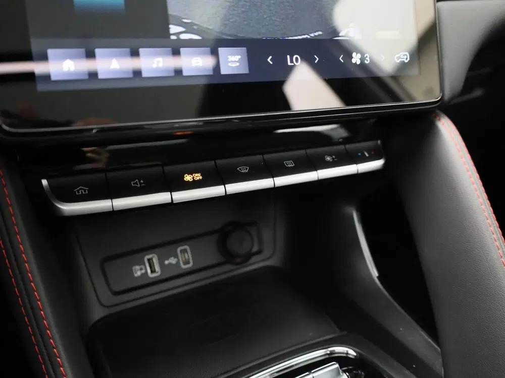 MG ZS Standard Range Luxury 50 kWh uit 2025, foto 10