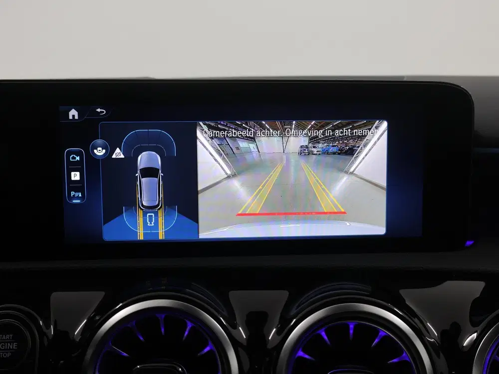 Mercedes-Benz A-Klasse 180 Business Solution AMG uit 2026, foto 14