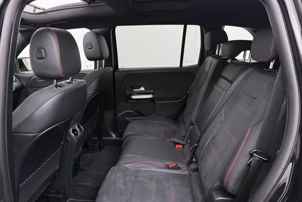Mercedes-Benz GLB 200 AMG Night-Pack 7-Pers Pano-dak Carplay uit 2022, foto 13
