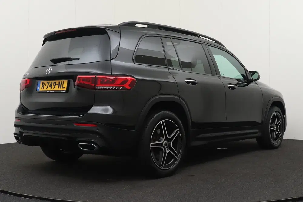 Mercedes-Benz GLB 200 AMG Night-Pack 7-Pers Pano-dak Carplay uit 2022, foto 2