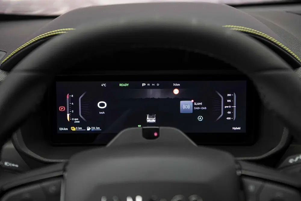 Lynk & Co 01 Plug-in Hybrid 1.5 More uit 2026, foto 15