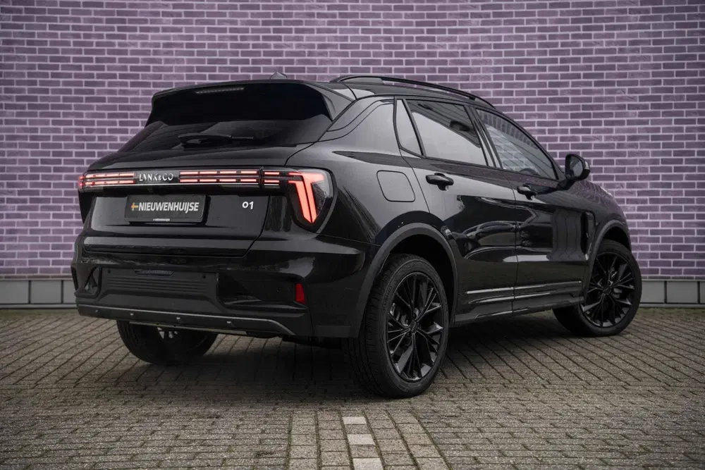 Lynk & Co 01 Plug-in Hybrid 1.5 More uit 2026, foto 3