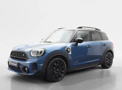 Mini Countryman Cooper SE All4 uit 2023
