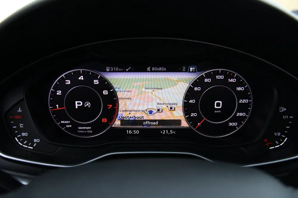Audi A4 45 TFSI 245PK S-Line Virtual Pano HUD Carp uit 2019, foto 10