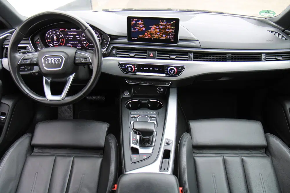 Audi A4 45 TFSI 245PK S-Line Virtual Pano HUD Carp uit 2019, foto 11