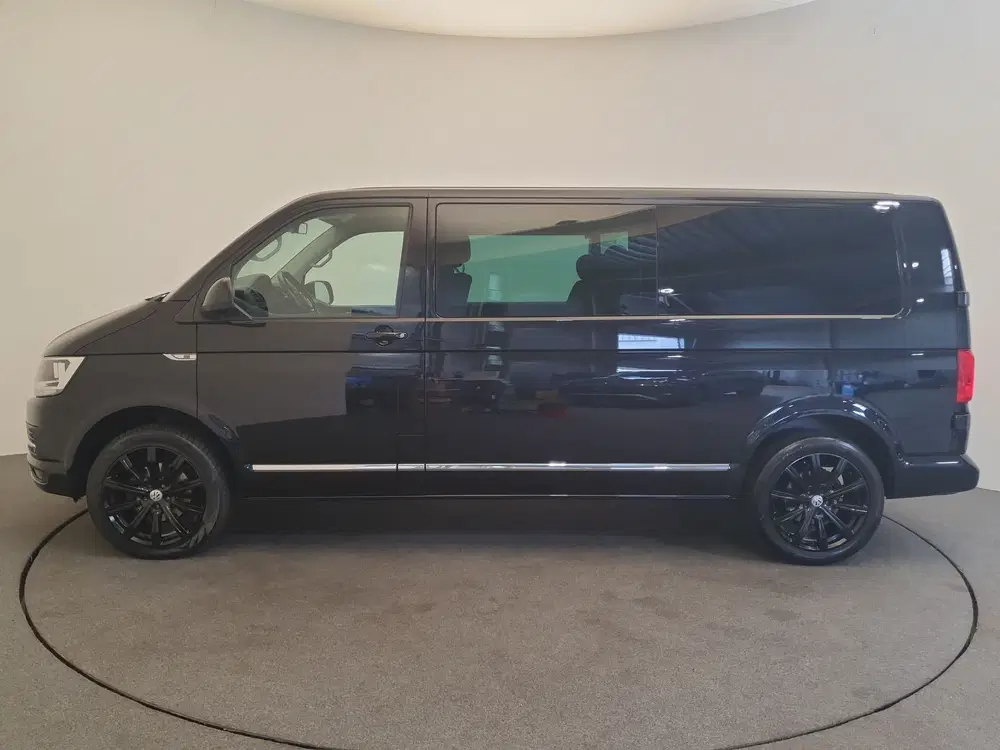 Volkswagen Transporter Caravelle 2.0 TDI L2H1 DC DSG Comfort uit 2019, foto 2