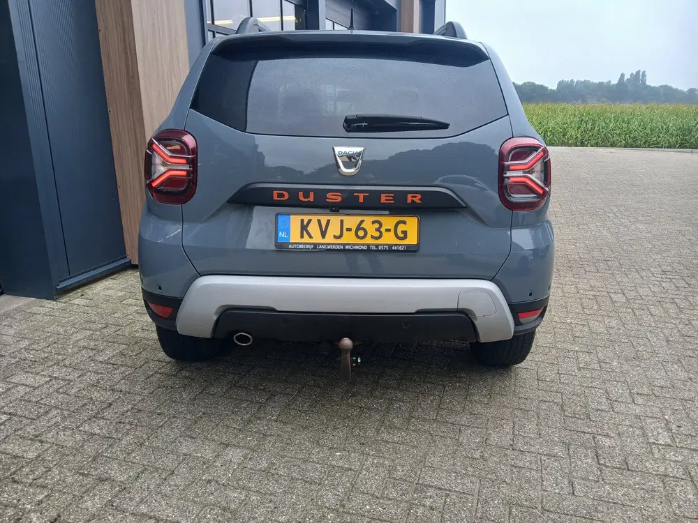 Dacia Duster 1.3 TCe 150pk automaat uit 2022, foto 5