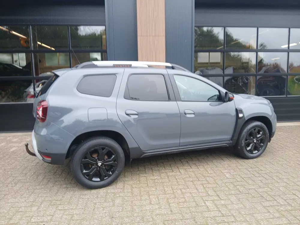Dacia Duster 1.3 TCe 150pk automaat uit 2022, foto 6